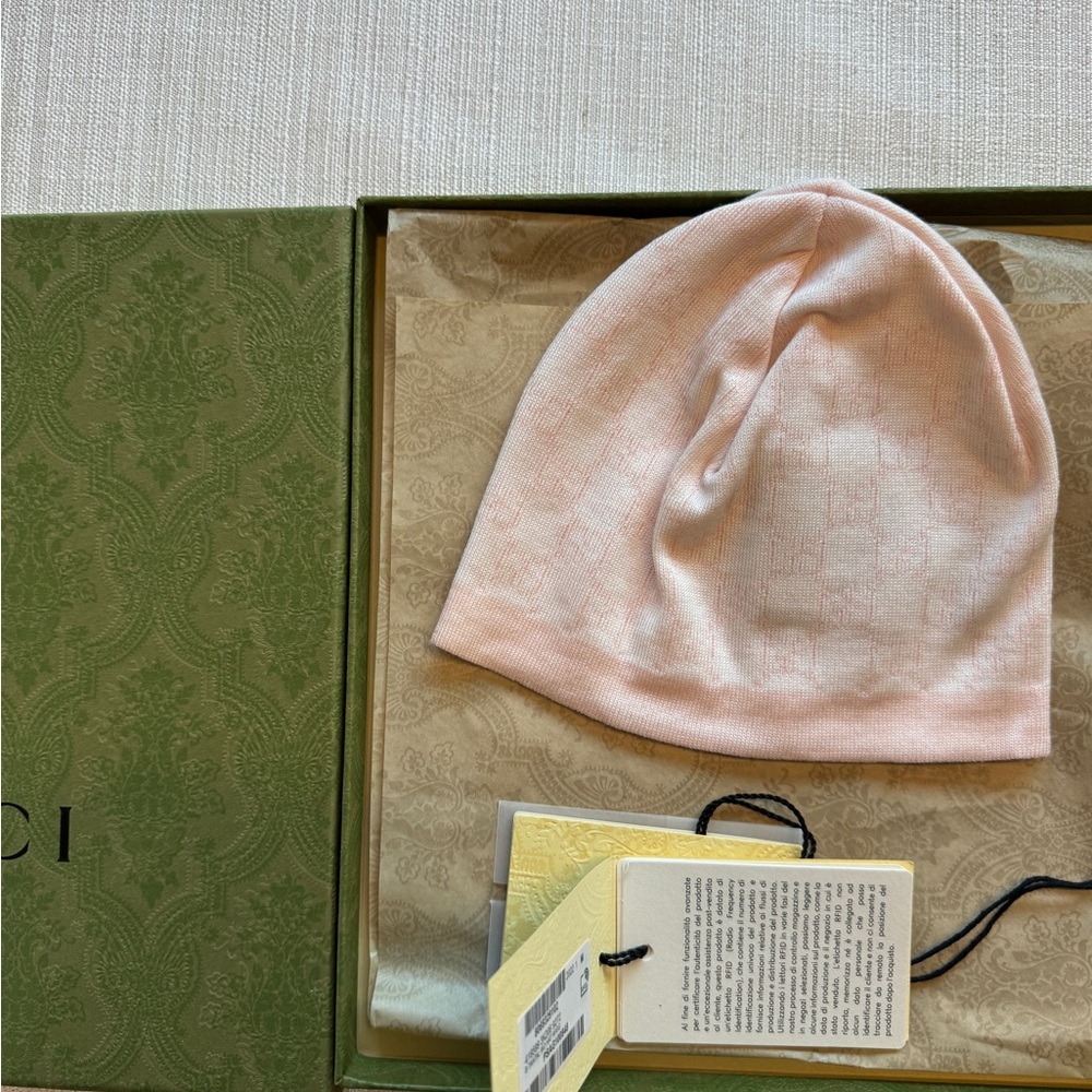 Gucci Pink Beanie - Baby - Picture 2 of 5